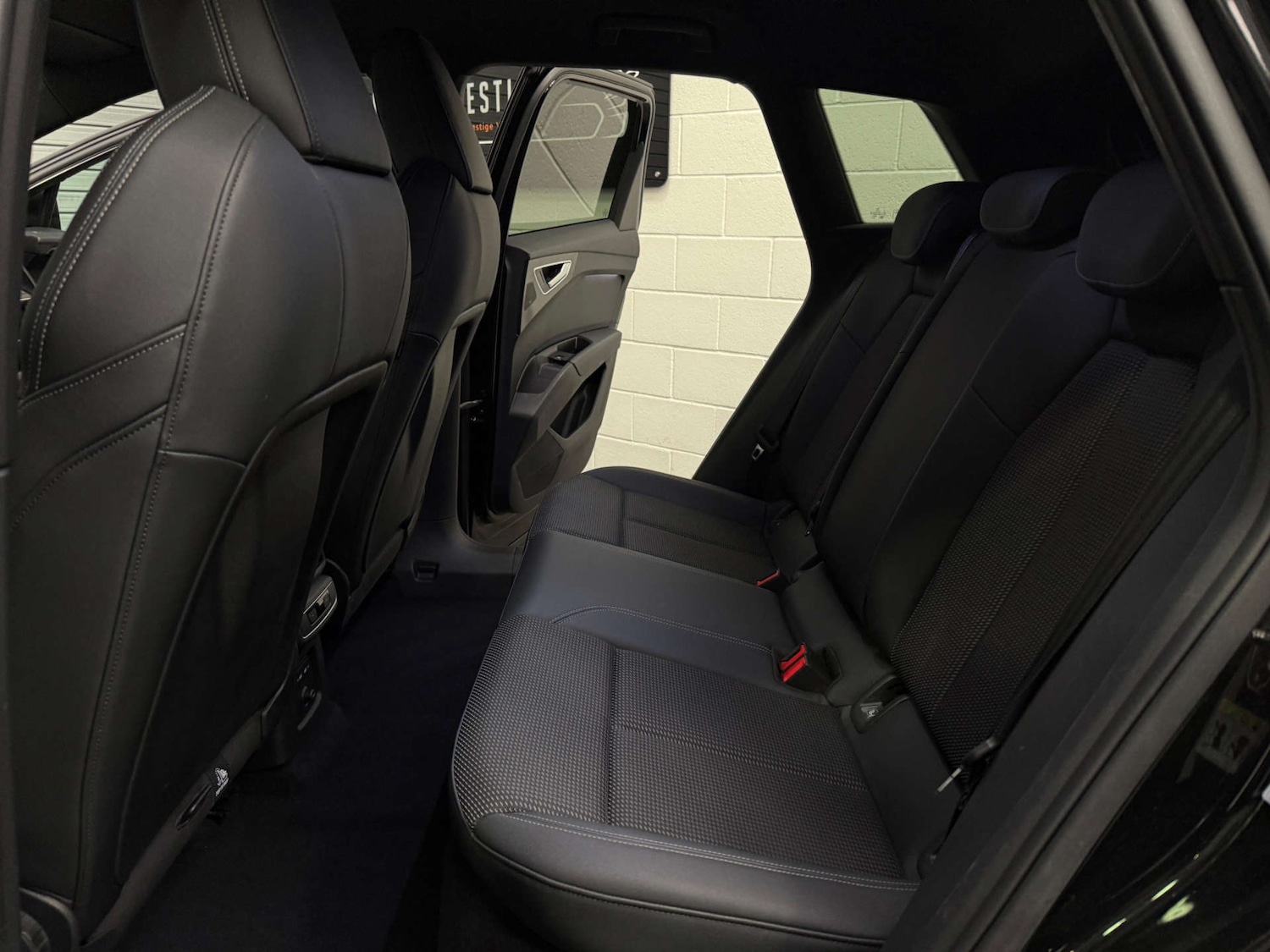 Used Audi Q4 e-tron 2023 for sale - 78090311: Photo 17