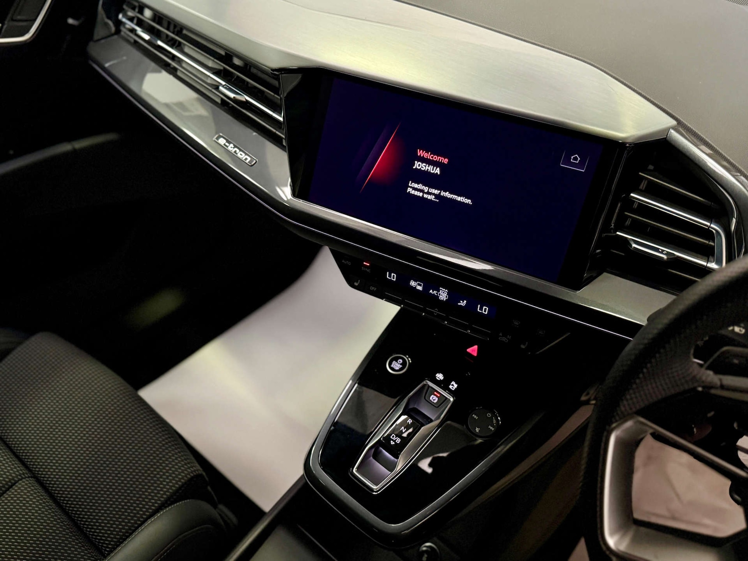 Used Audi Q4 e-tron 2023 for sale - 78090311: Photo 18