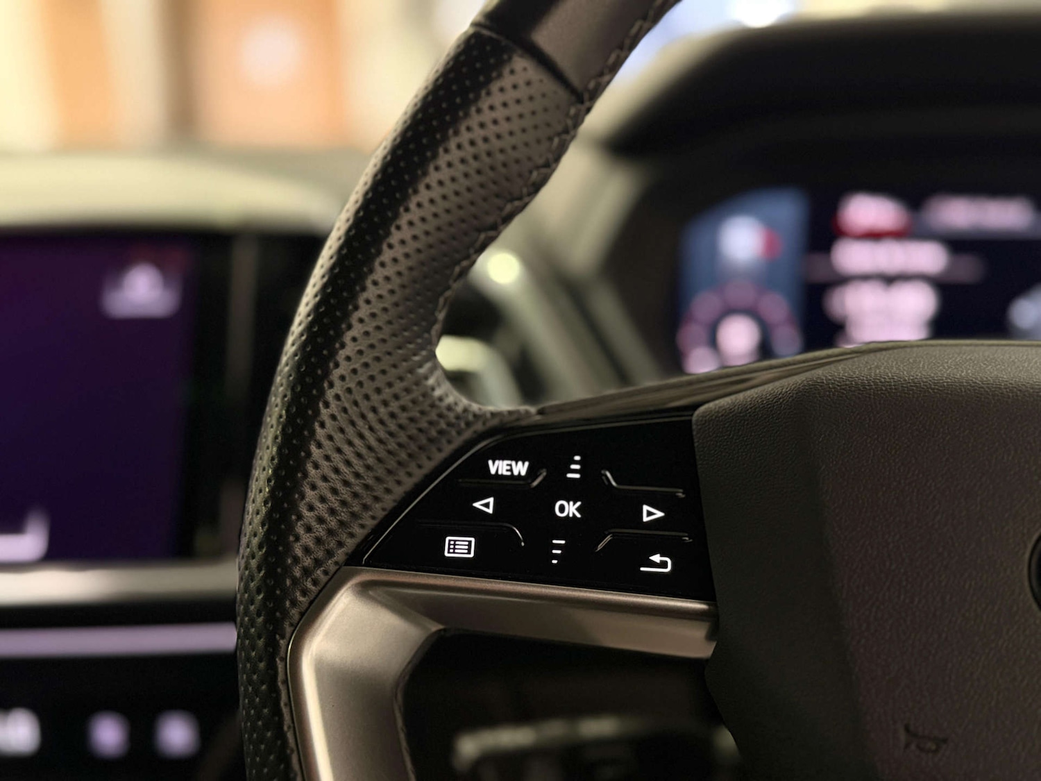 Used Audi Q4 e-tron 2023 for sale - 78090311: Photo 21