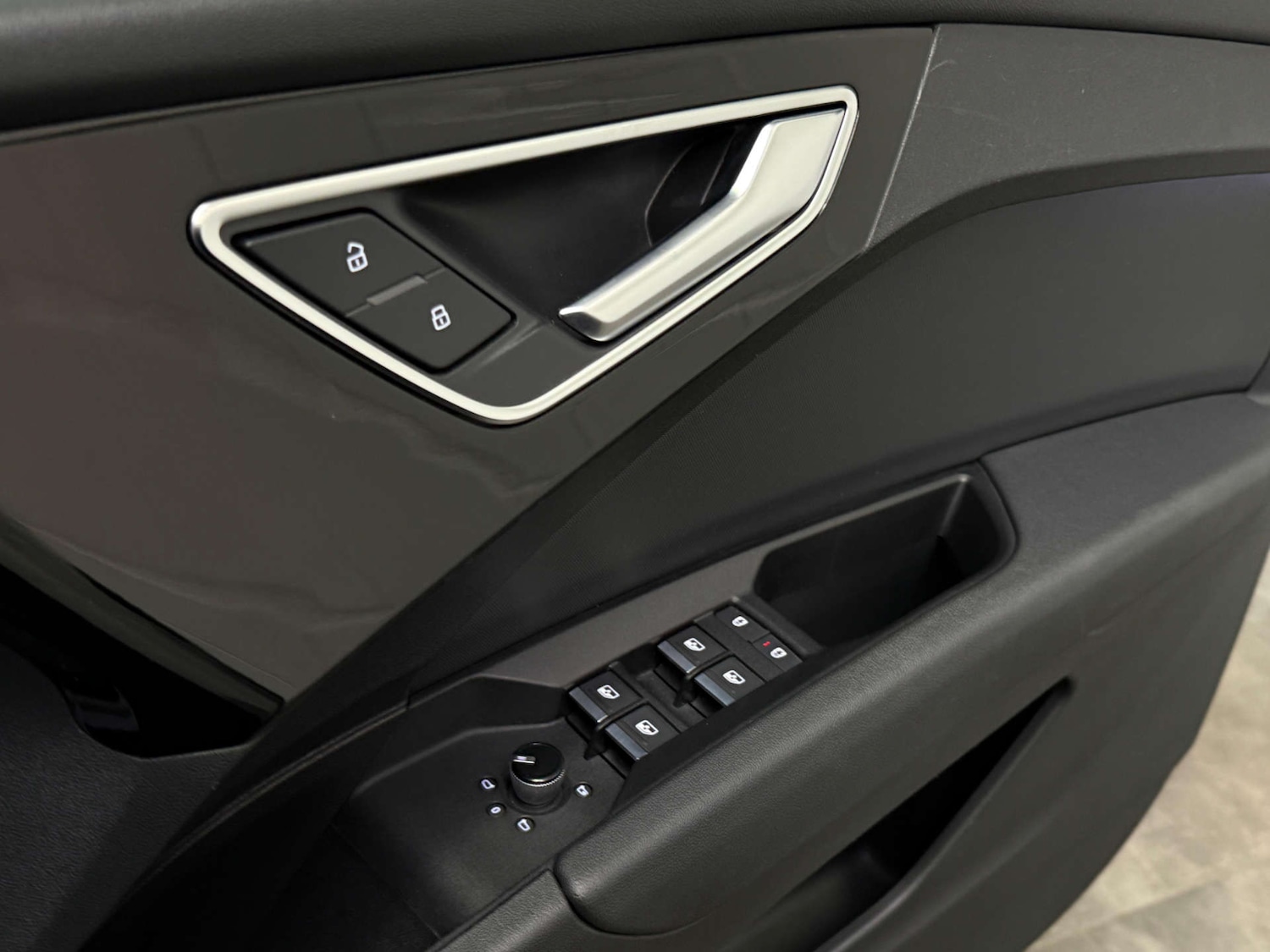 Used Audi Q4 e-tron 2023 for sale - 78090311: Photo 24