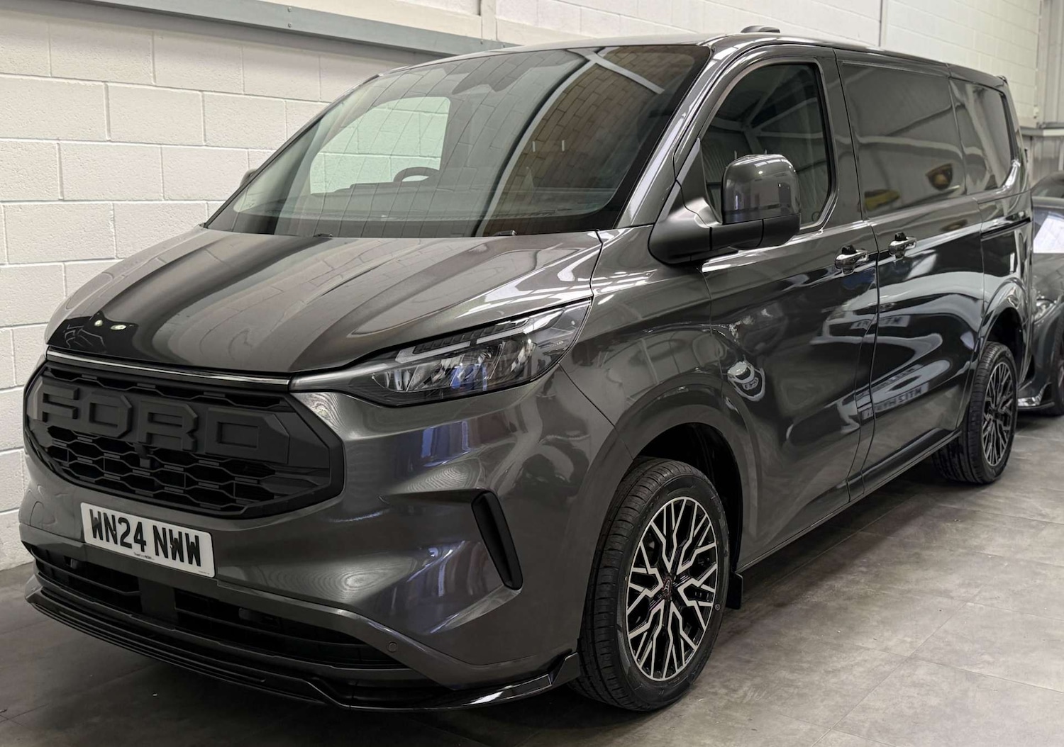 Used Ford Transit Custom 2024 for sale - 78213089: Photo 3