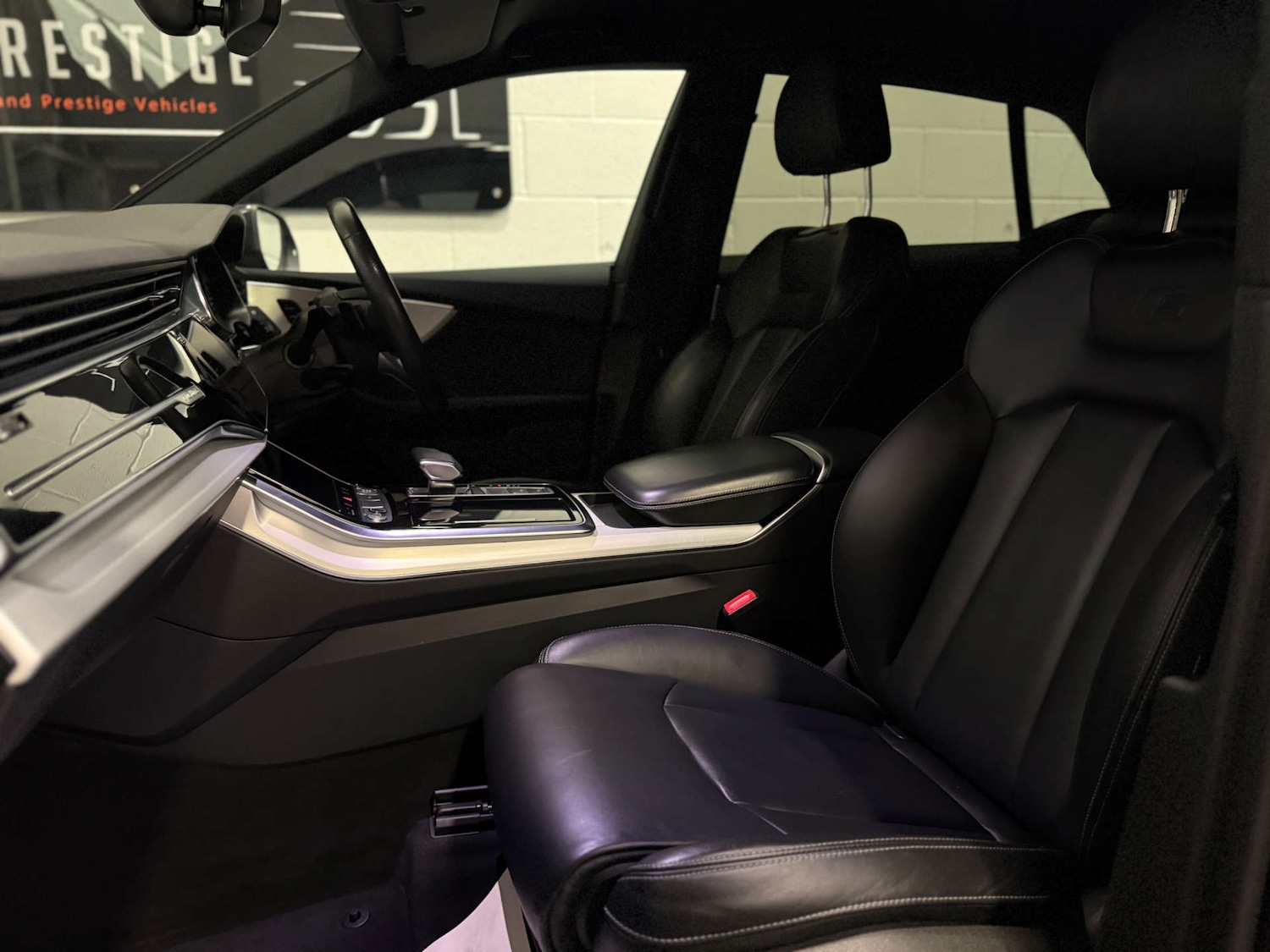 Used Audi Q8 2020 for sale - 78016559: Photo 17