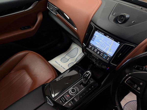 Used Maserati Levante 2017 for sale - 75732533: Photo 21