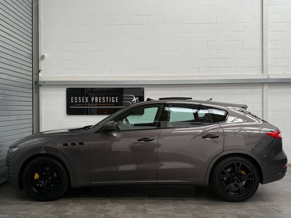 Used Maserati Levante 2017 for sale - 75732533: Photo 5