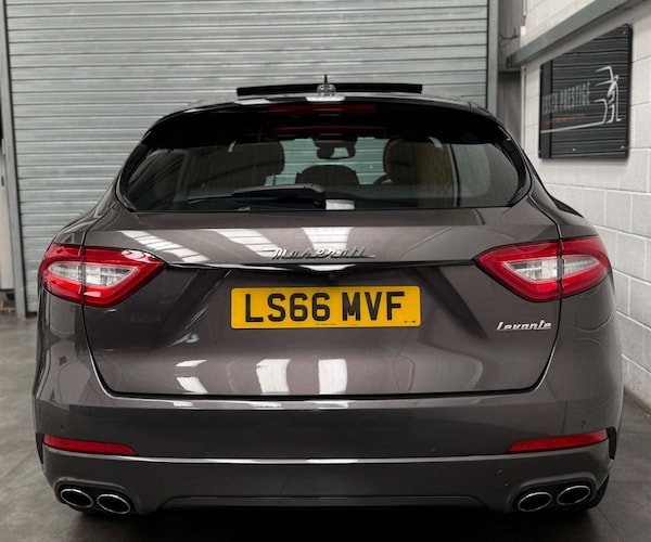Used Maserati Levante 2017 for sale - 75732533: Photo 7