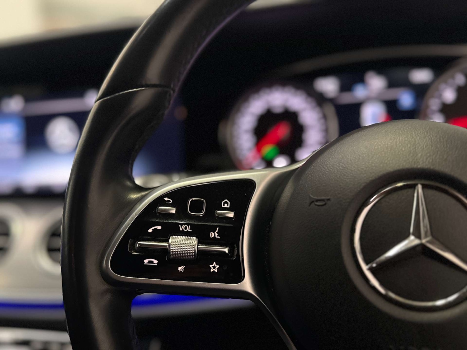 Used Mercedes-Benz E Class 2018 for sale - 77618894: Photo 18