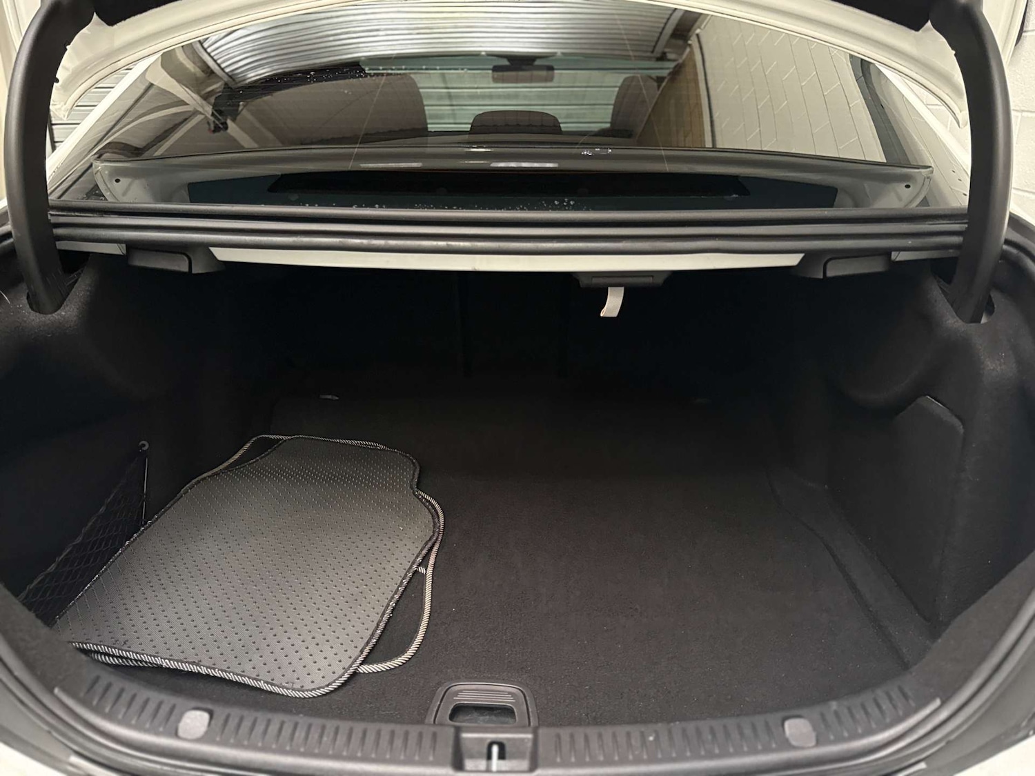 Used Mercedes-Benz E Class 2018 for sale - 77618894: Photo 27