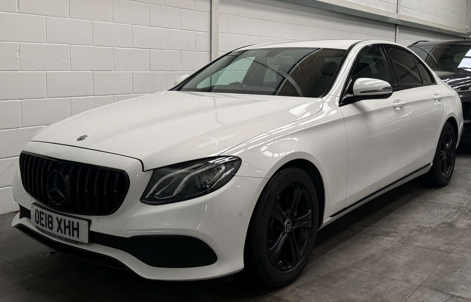 Used Mercedes-Benz E Class 2018 for sale - 77618894: Photo 4