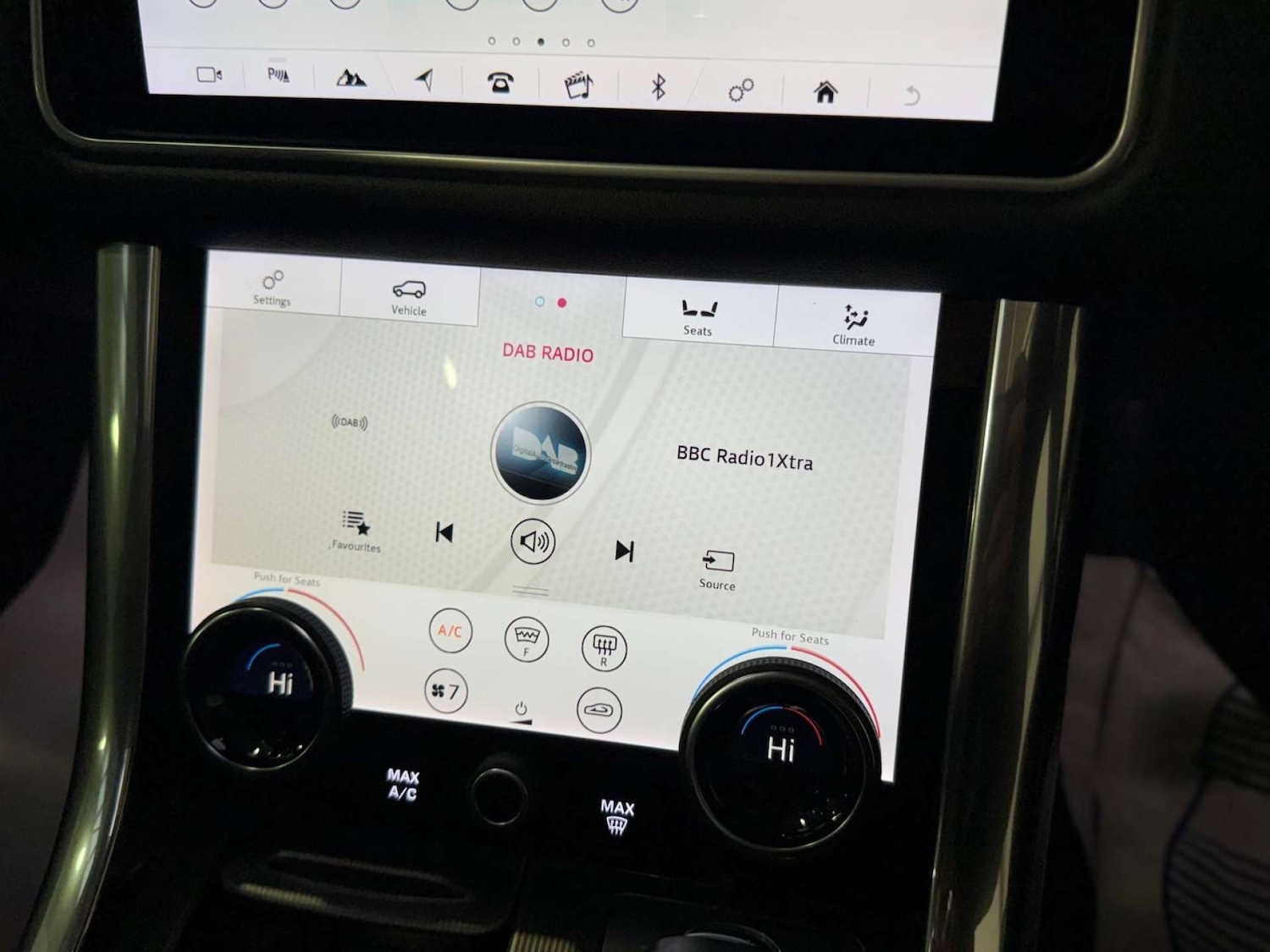 Used Land Rover Range Rover Sport 2017 for sale - 76628229: Photo 23