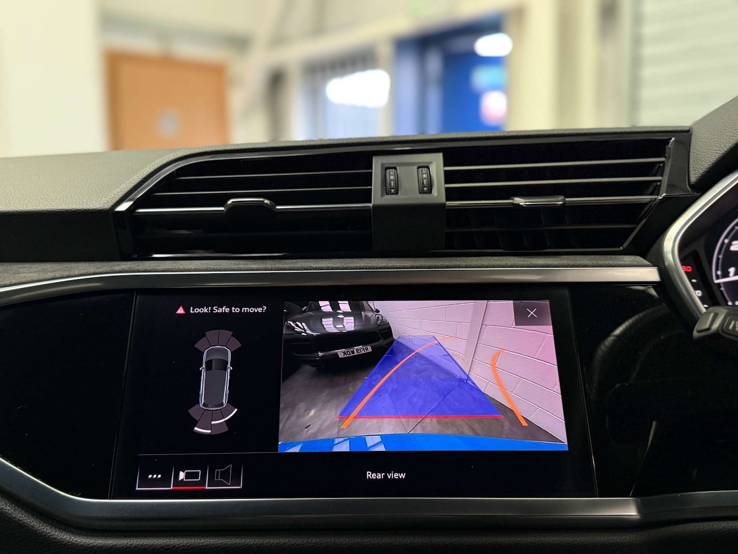 Used Audi RS Q3 2020 for sale - 77745465: Photo 24