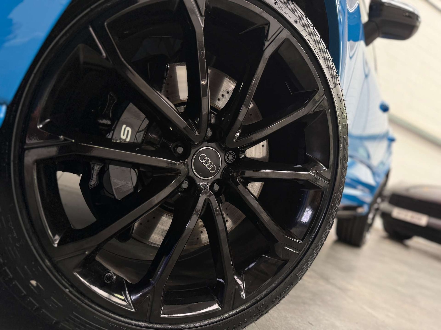 Used Audi RS Q3 2020 for sale - 77745465: Photo 37