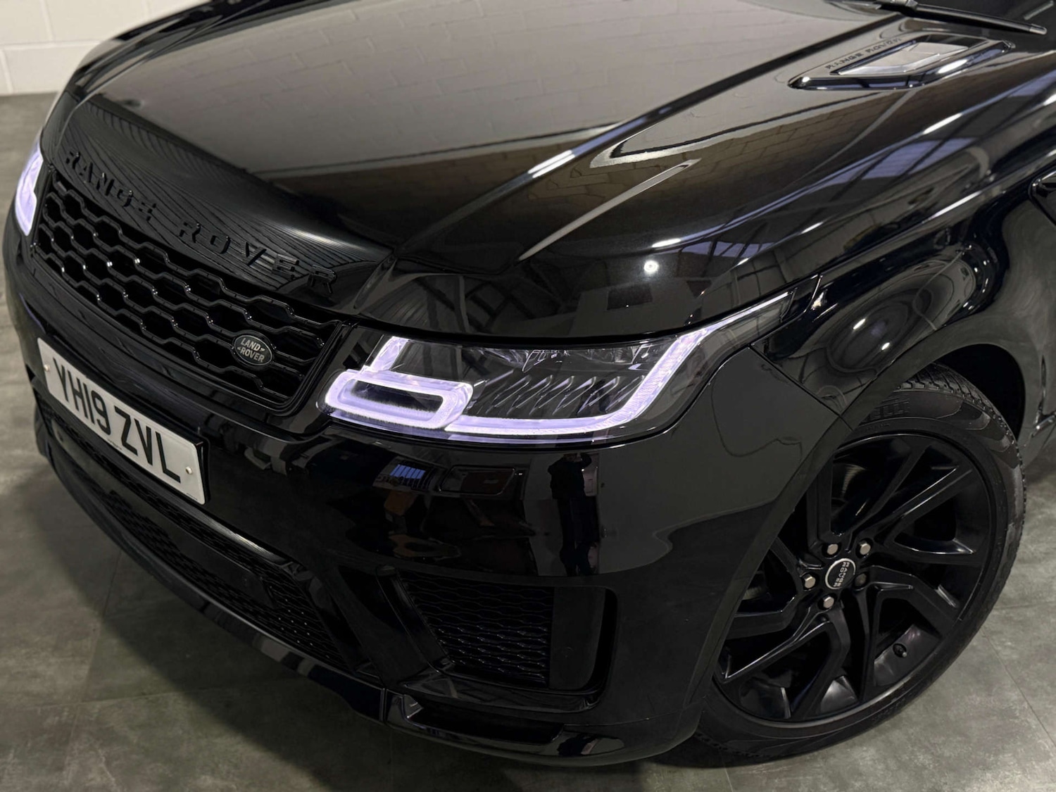 Used Land Rover Range Rover Sport 2019 for sale - 77495062: Photo 11