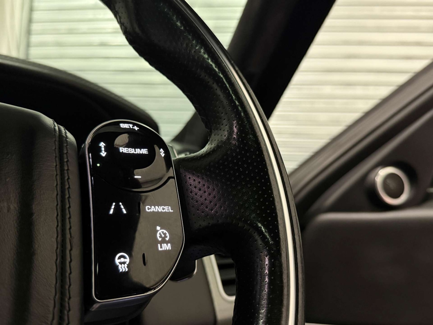 Used Land Rover Range Rover Sport 2018 for sale - 76711682: Photo 22