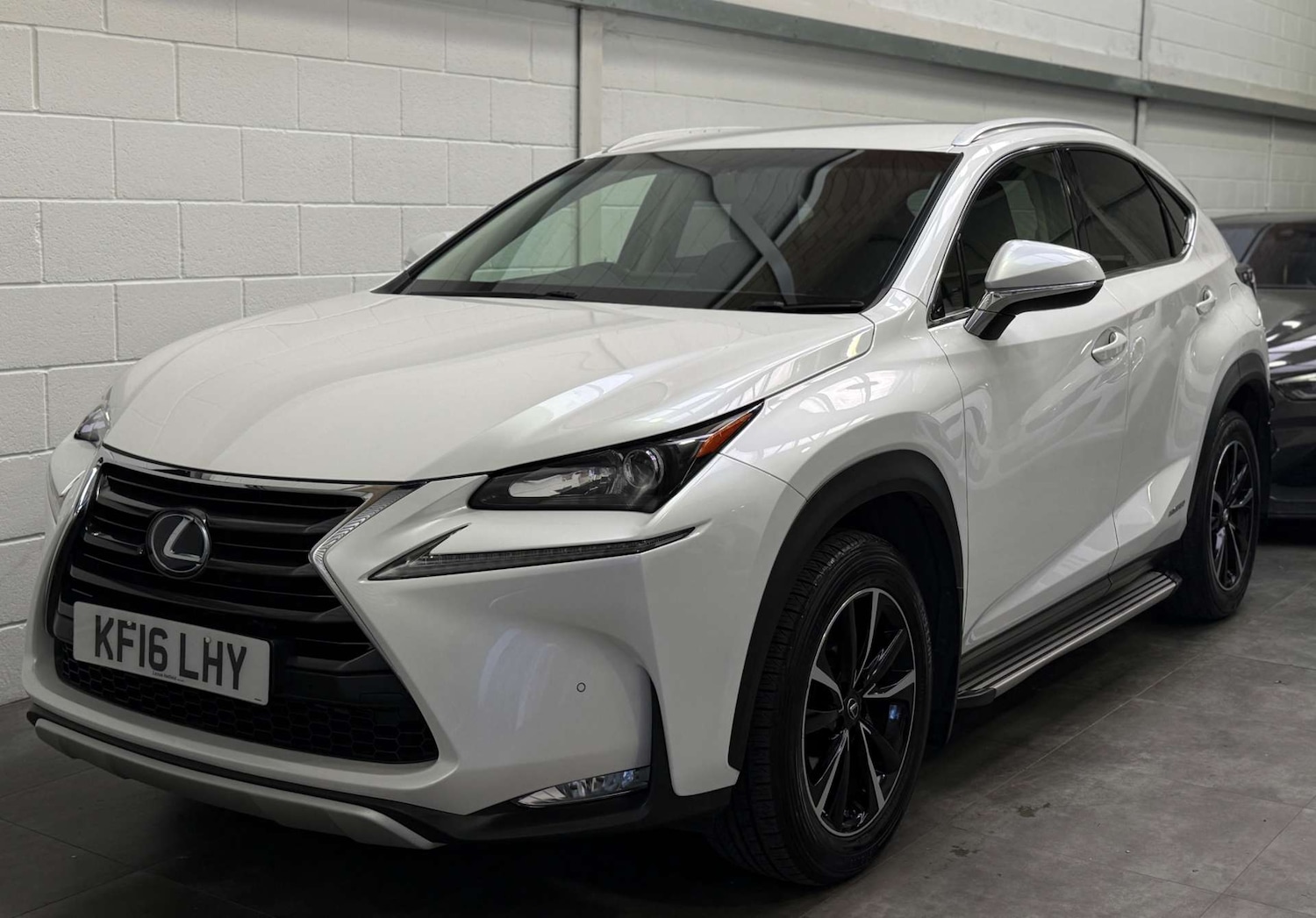 Used Lexus NX 2016 for sale - 78213090: Photo 3