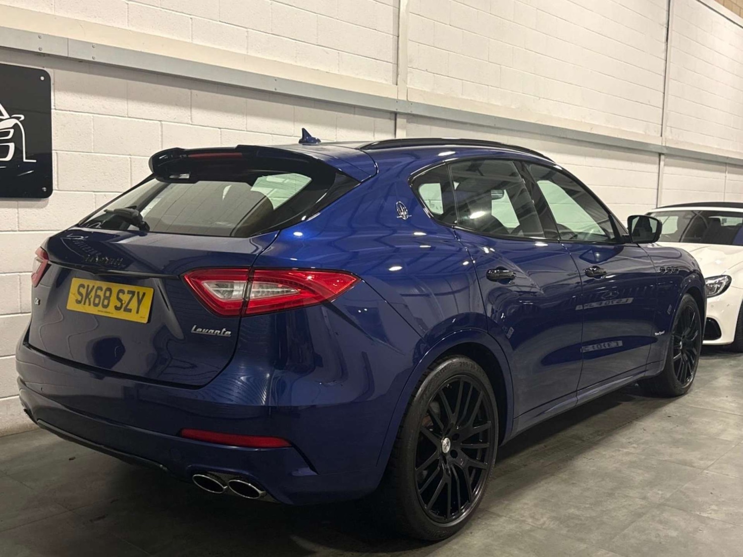 Used Maserati Levante 2018 for sale - 76910610: Photo 8