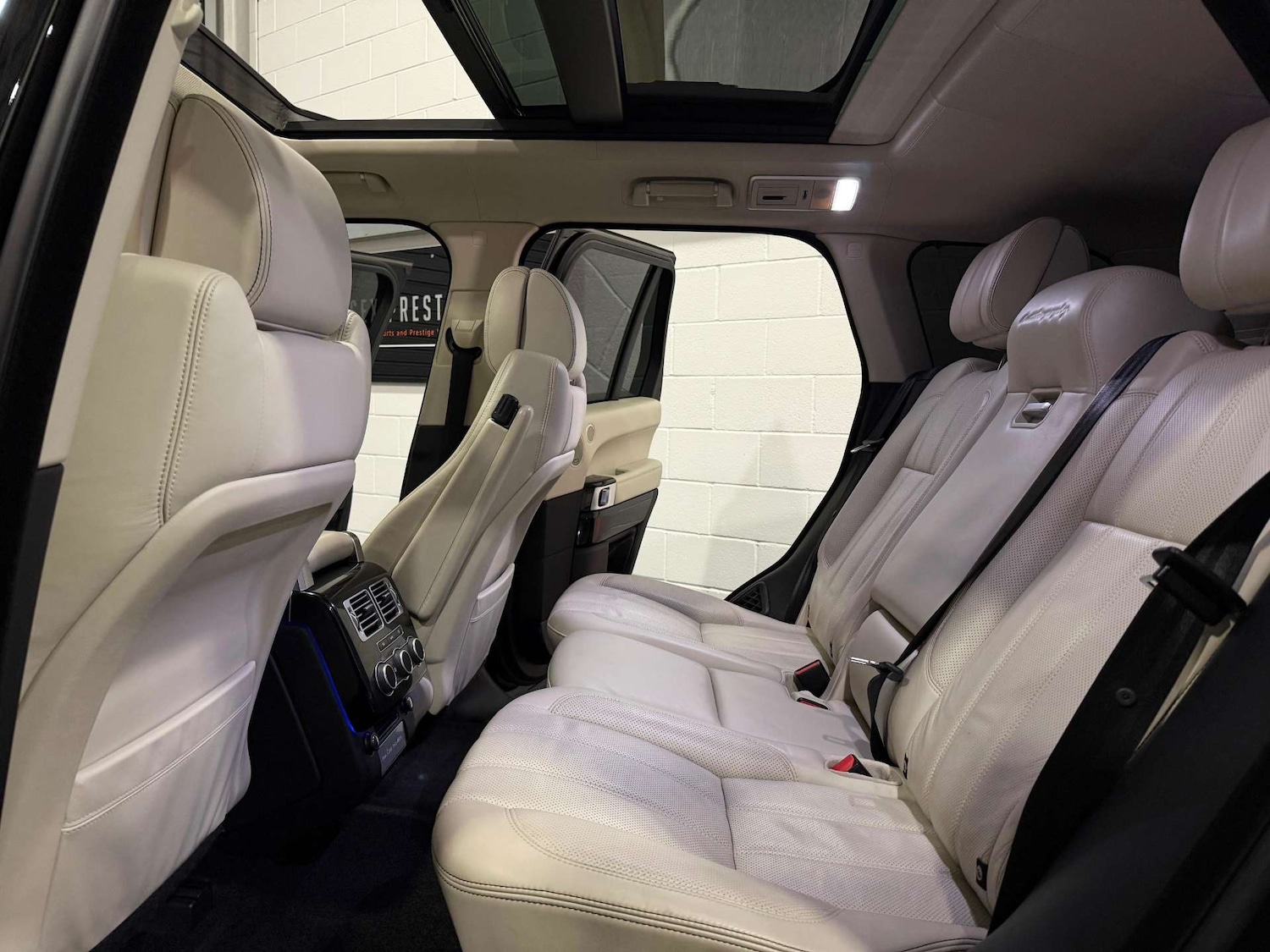 Used Land Rover Range Rover 2017 for sale - 77207666: Photo 17