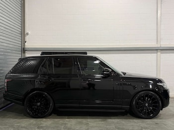 Used Land Rover Range Rover 2017 for sale - 77207666: Photo