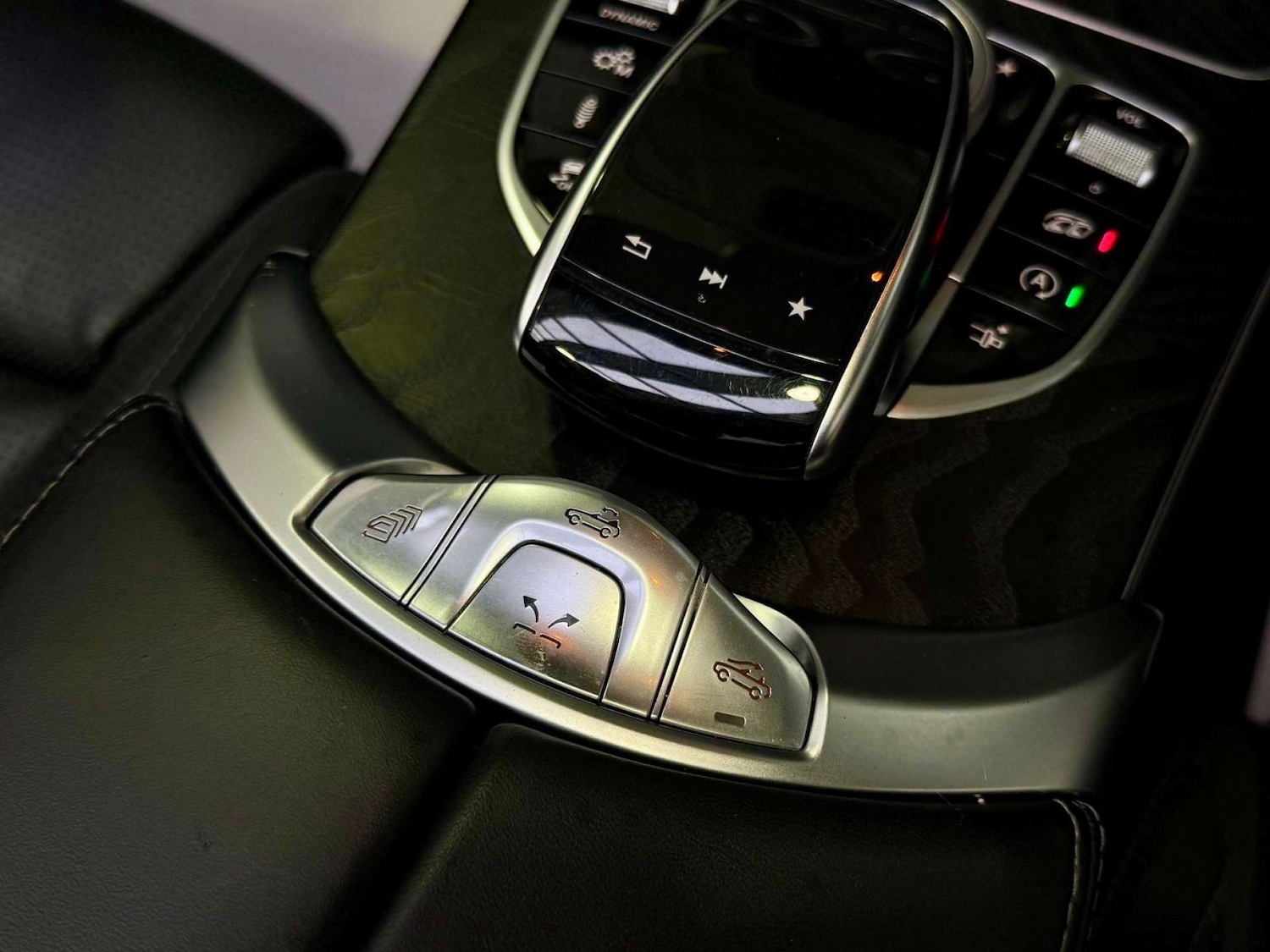 Used Mercedes-Benz C Class 2018 for sale - 76894471: Photo 28