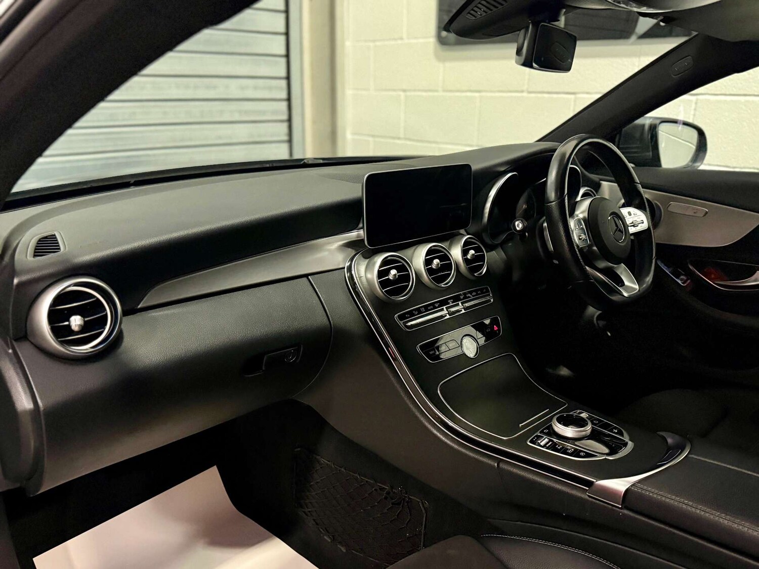 Used Mercedes-Benz C Class 2019 for sale - 77523354: Photo 17