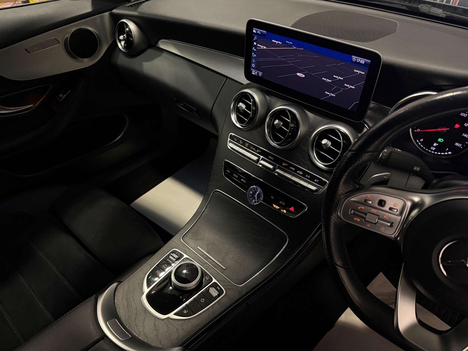 Used Mercedes-Benz C Class 2019 for sale - 77523354: Photo 20