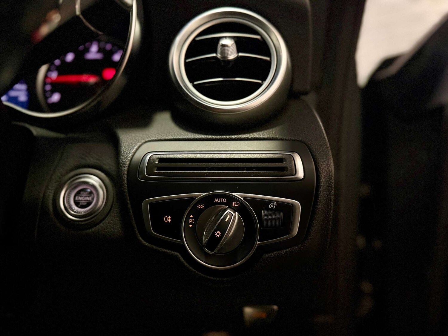 Used Mercedes-Benz C Class 2019 for sale - 77523354: Photo 26