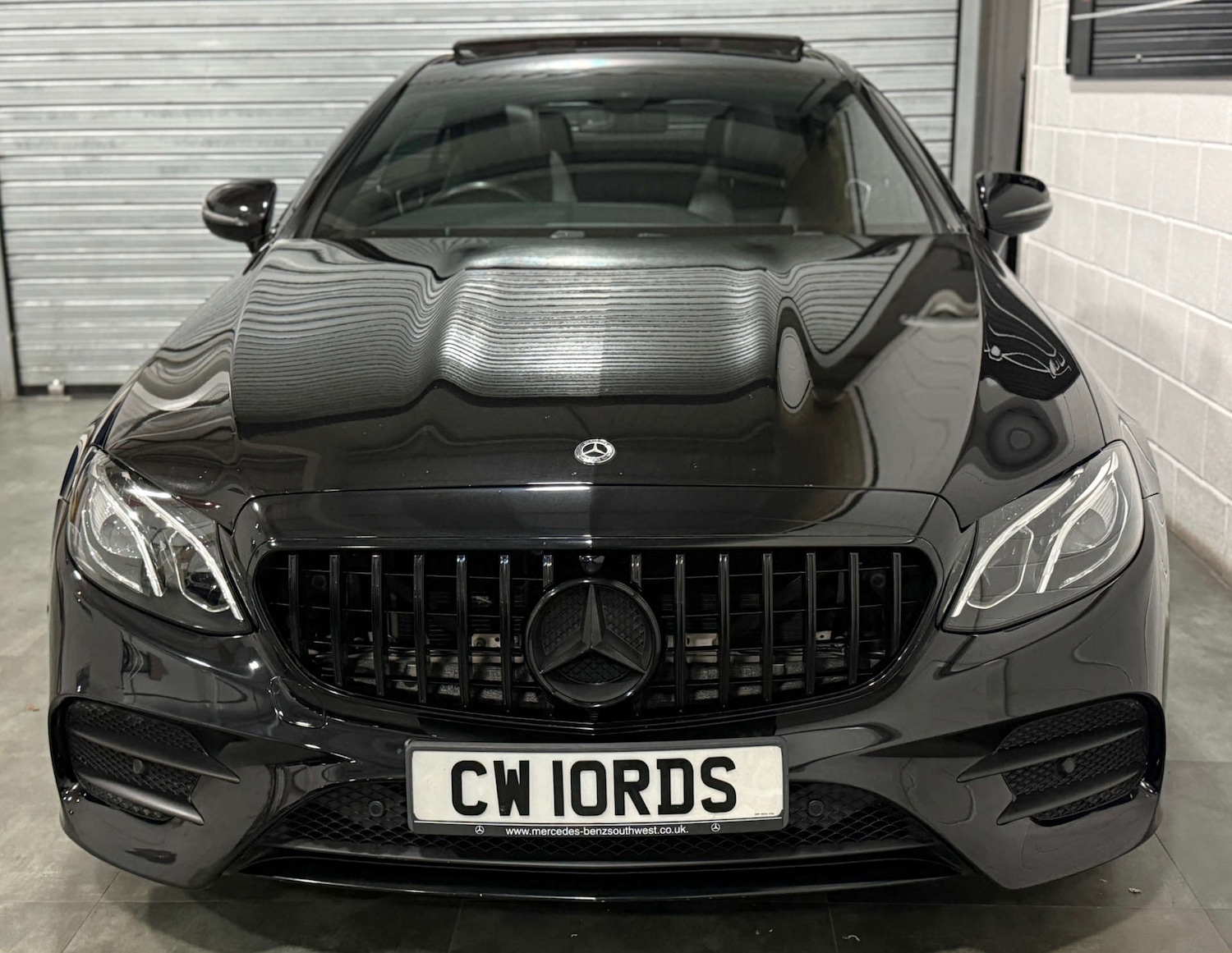 Used Mercedes-Benz E Class 2018 for sale - 77042489: Photo 2