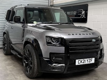 Used Land Rover Defender 2021 for sale - 78851429: Photo