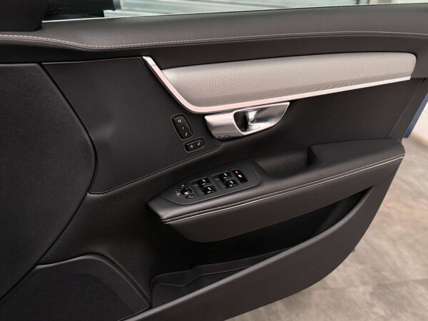 Used Volvo V90 2018 for sale - 75399709: Photo 22