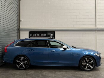 Used Volvo V90 2018 for sale - 75399709: Photo