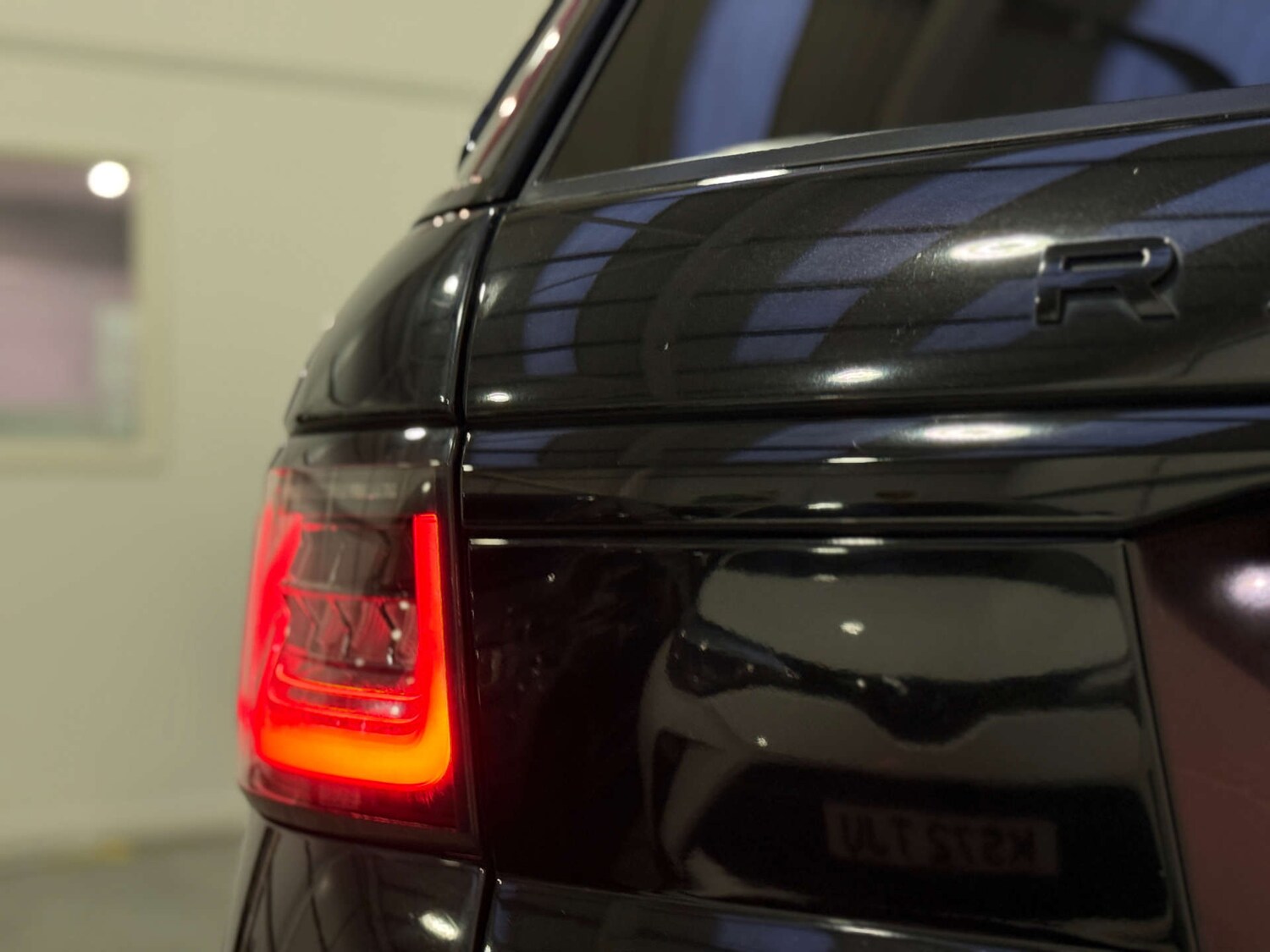 Used Land Rover Range Rover Sport 2018 for sale - 77594833: Photo 10