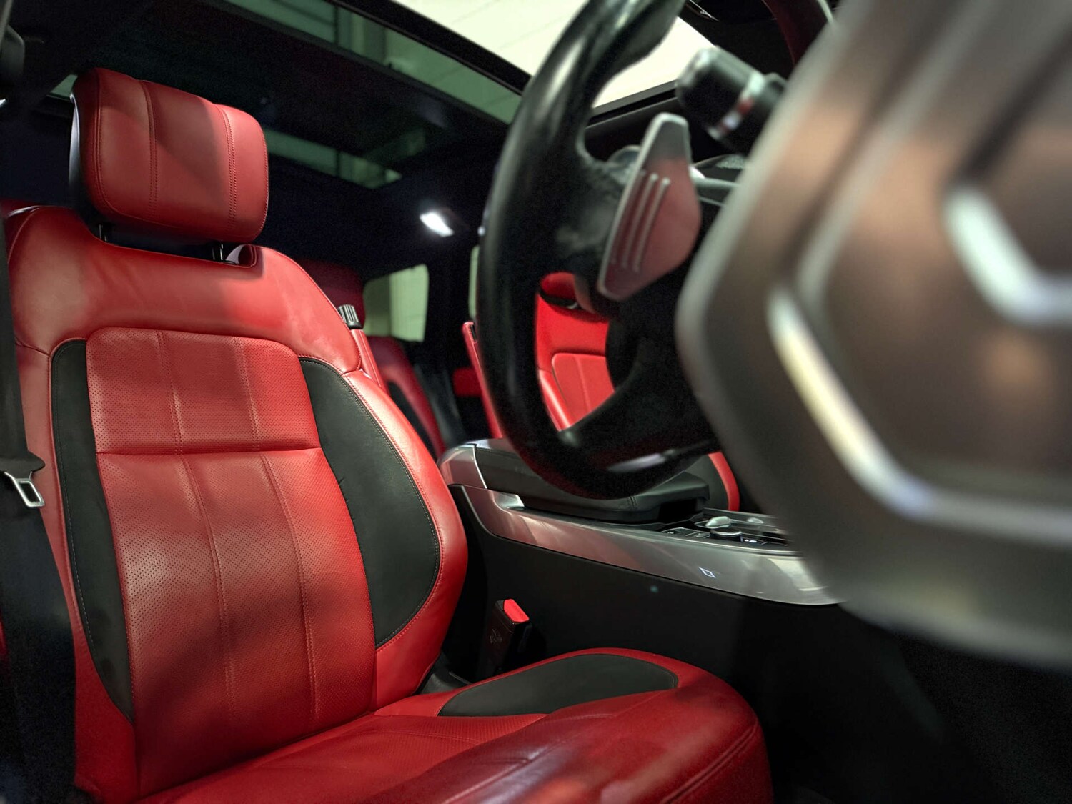 Used Land Rover Range Rover Sport 2018 for sale - 77594833: Photo 15