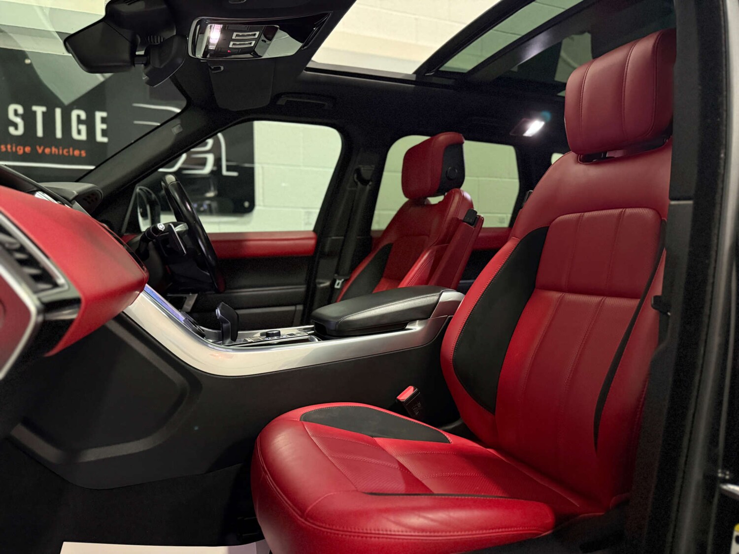 Used Land Rover Range Rover Sport 2018 for sale - 77594833: Photo 16