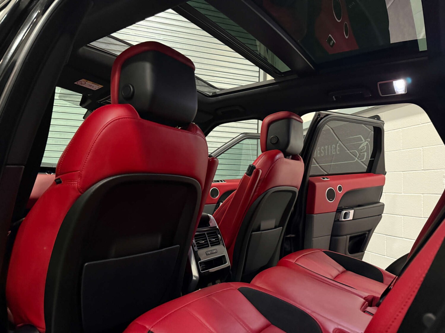 Used Land Rover Range Rover Sport 2018 for sale - 77594833: Photo 26