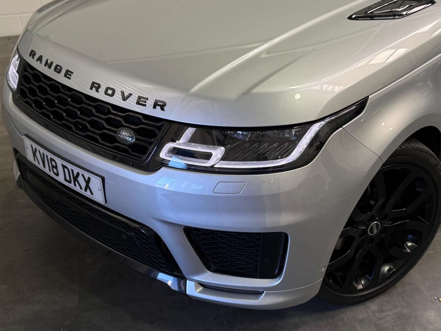 Used Land Rover Range Rover Sport 2018 for sale - 78056692: Photo 10