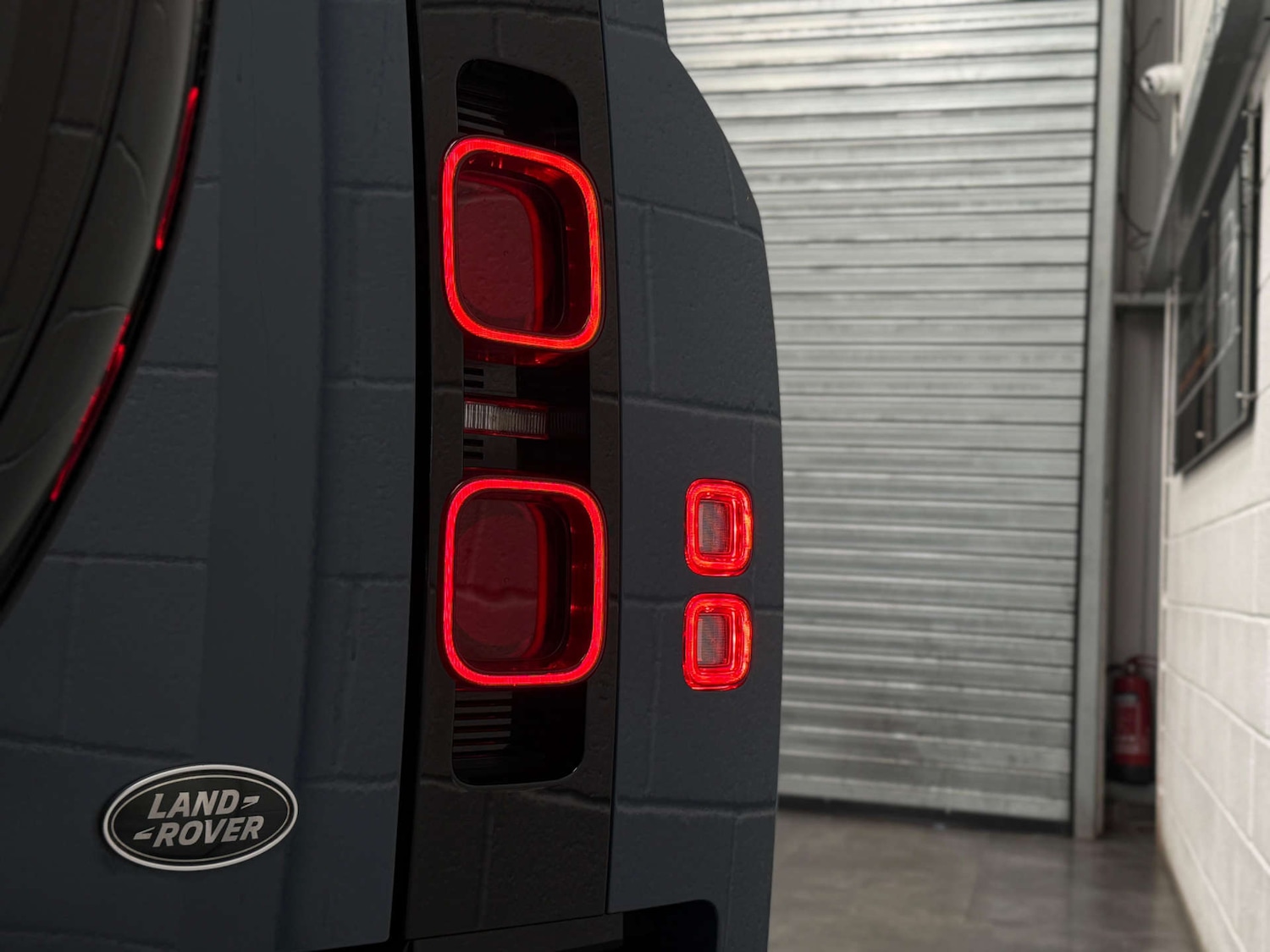 Used Land Rover Defender 2020 for sale - 76536202: Photo 10