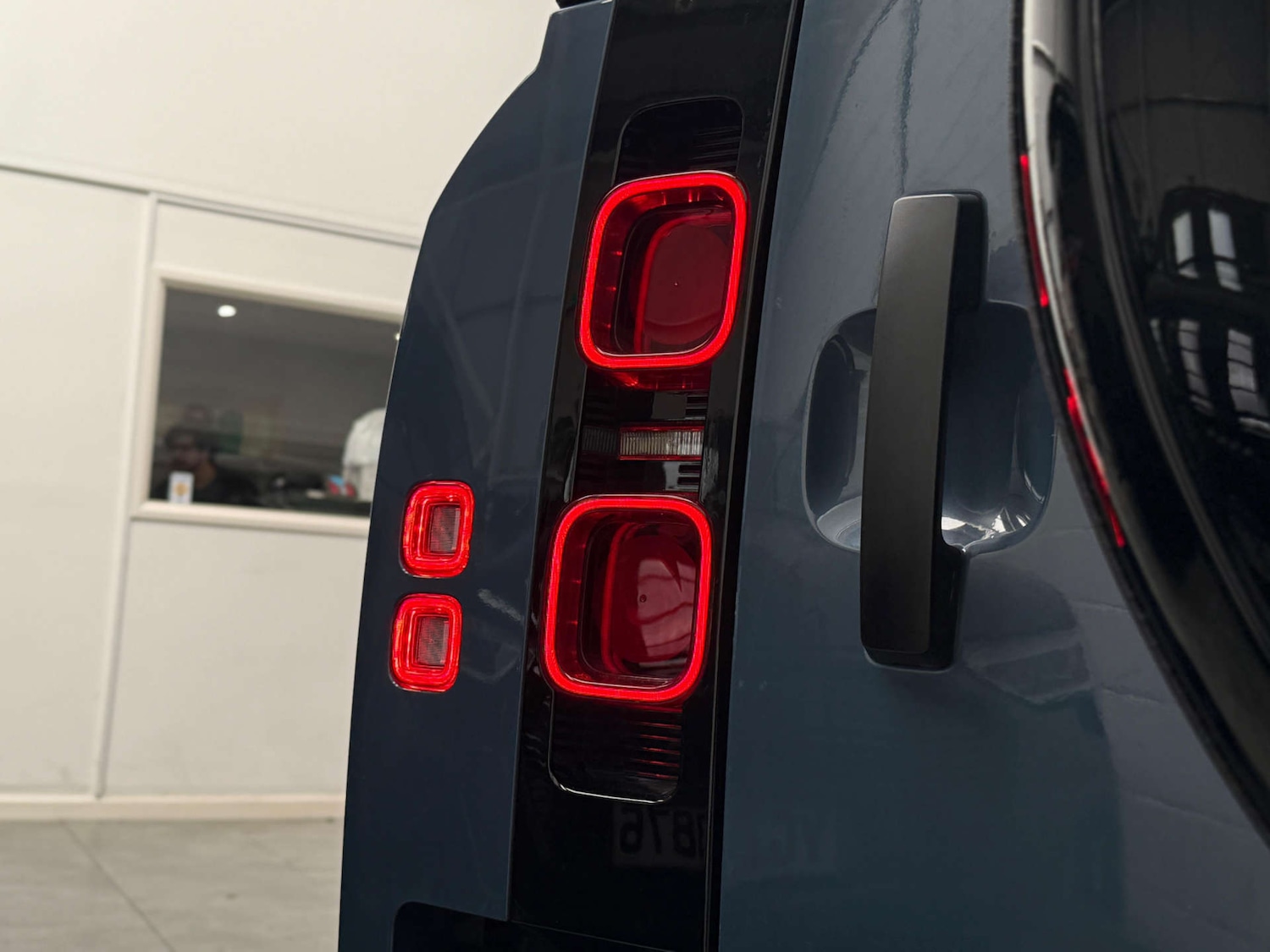 Used Land Rover Defender 2020 for sale - 76536202: Photo 12