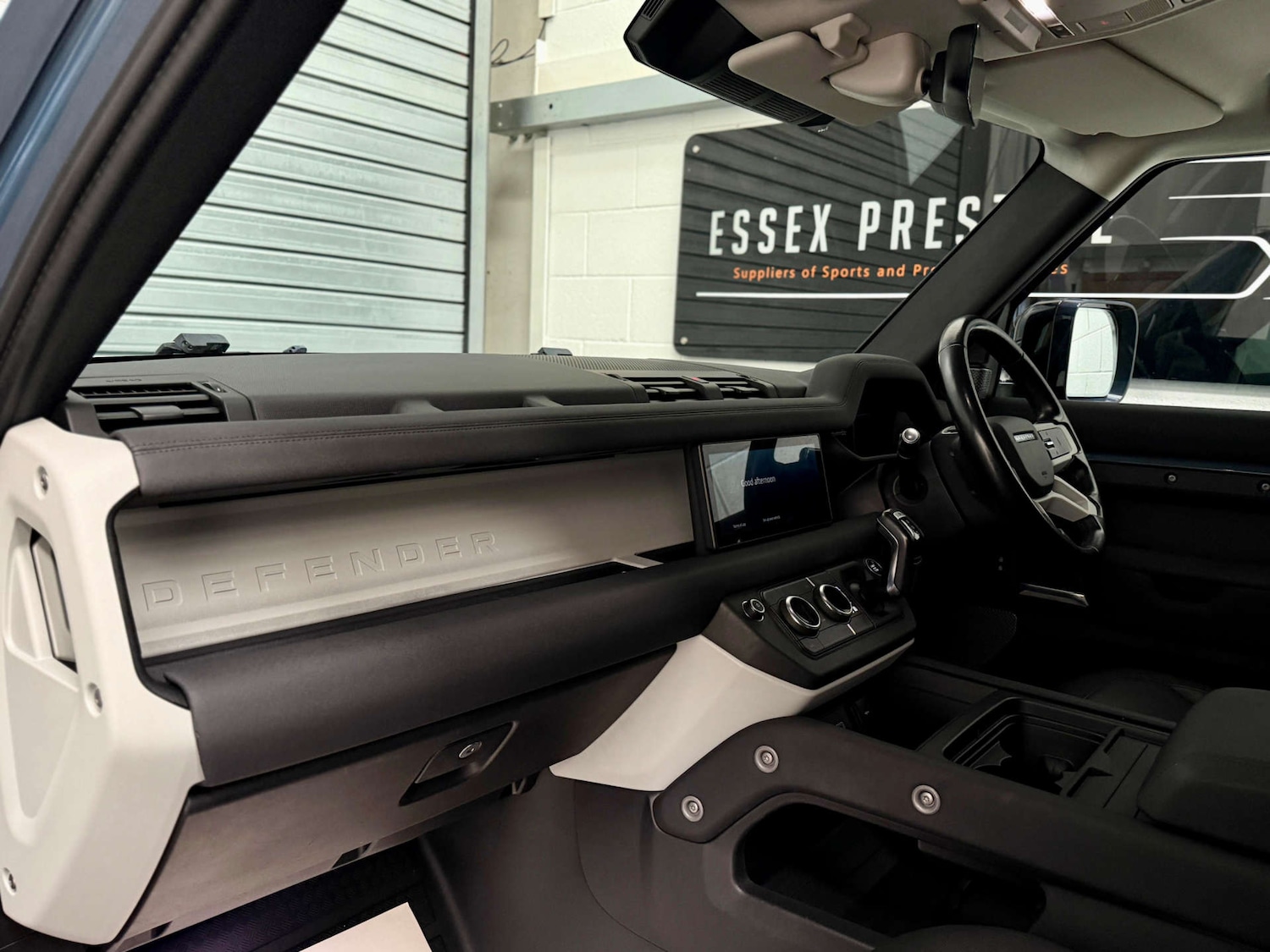 Used Land Rover Defender 2020 for sale - 76536202: Photo 16