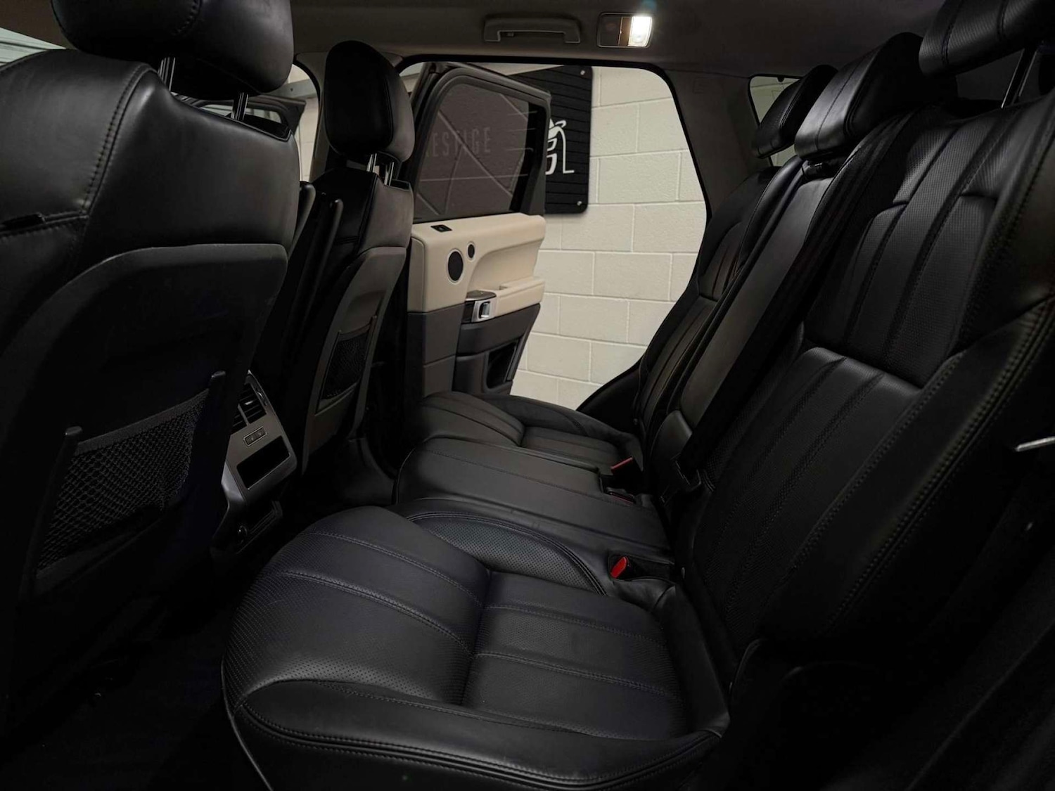 Used Land Rover Range Rover Sport 2017 for sale - 76621488: Photo 19