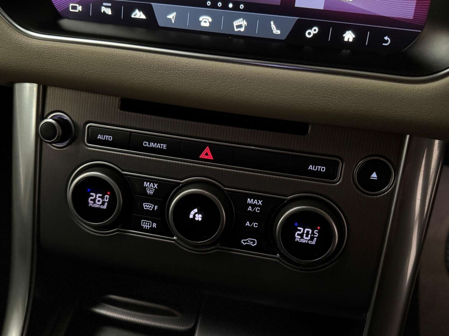 Used Land Rover Range Rover Sport 2017 for sale - 76621488: Photo 21