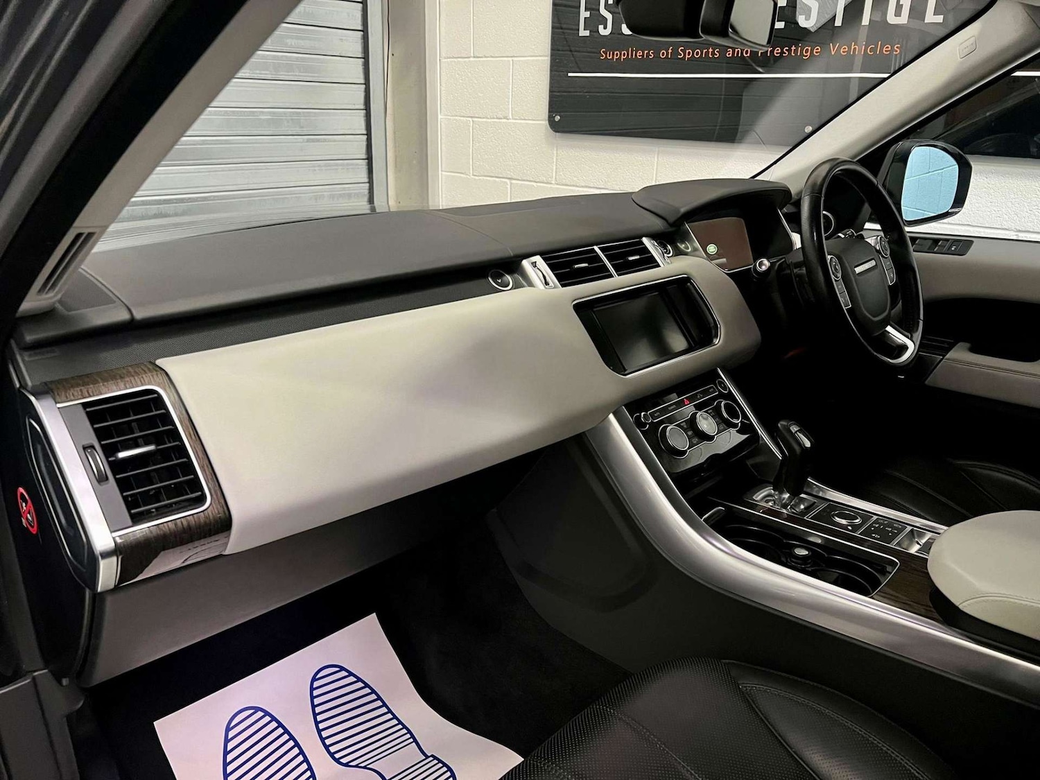 Used Land Rover Range Rover Sport 2015 for sale - 76713370: Photo 16