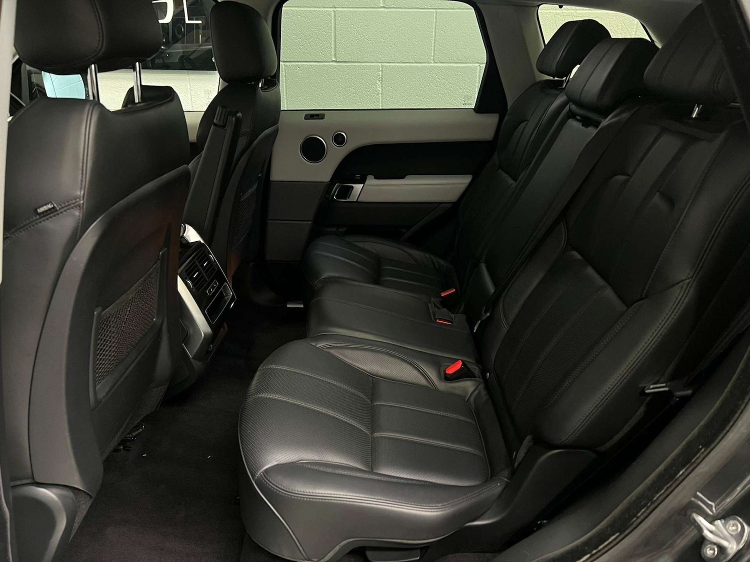 Used Land Rover Range Rover Sport 2015 for sale - 76713370: Photo 18