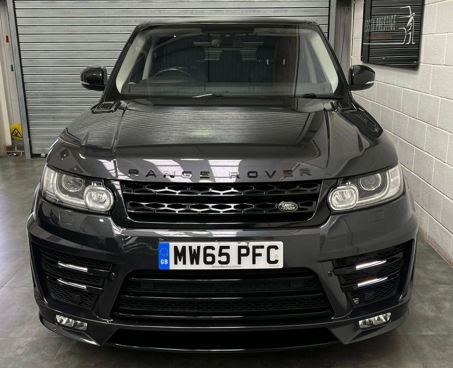 Used Land Rover Range Rover Sport 2015 for sale - 76713370: Photo 2