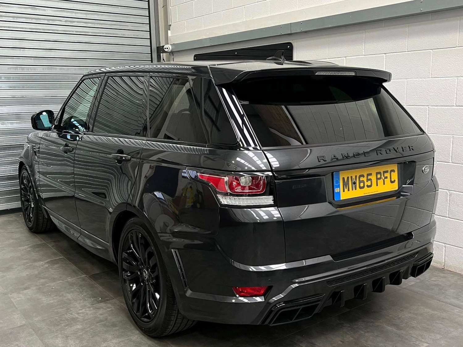 Used Land Rover Range Rover Sport 2015 for sale - 76713370: Photo 6