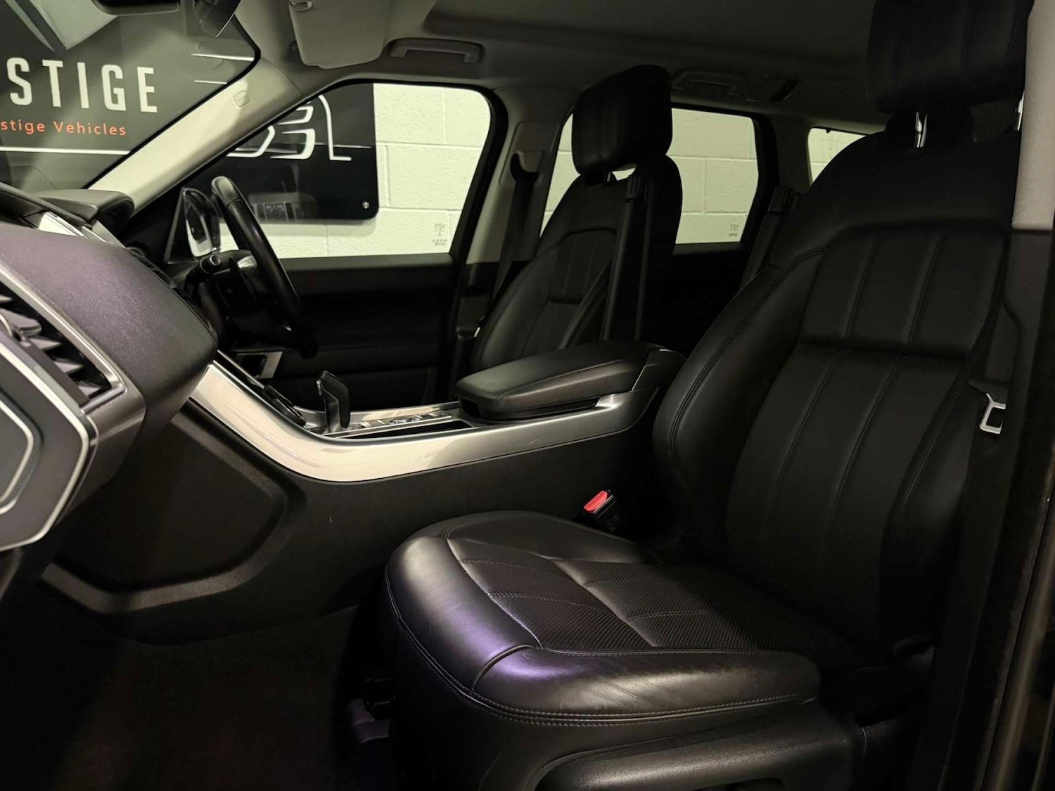 Used Land Rover Range Rover Sport 2019 for sale - 76659849: Photo 16