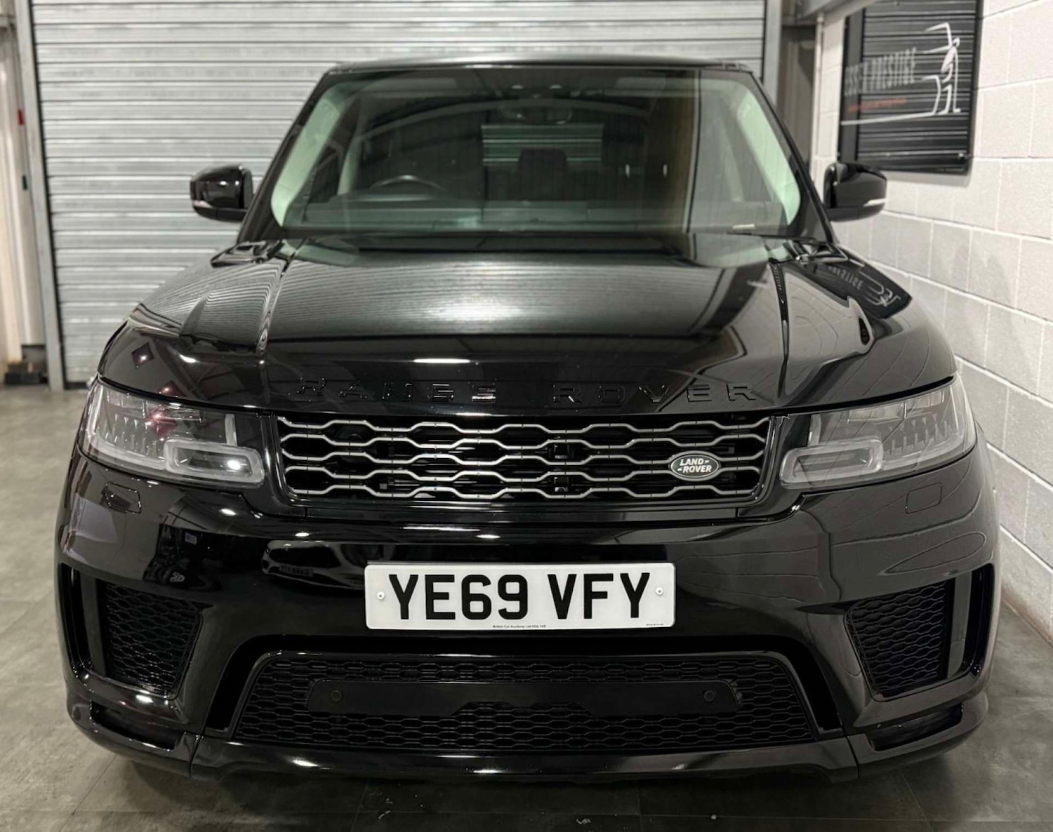 Used Land Rover Range Rover Sport 2019 for sale - 76659849: Photo 2