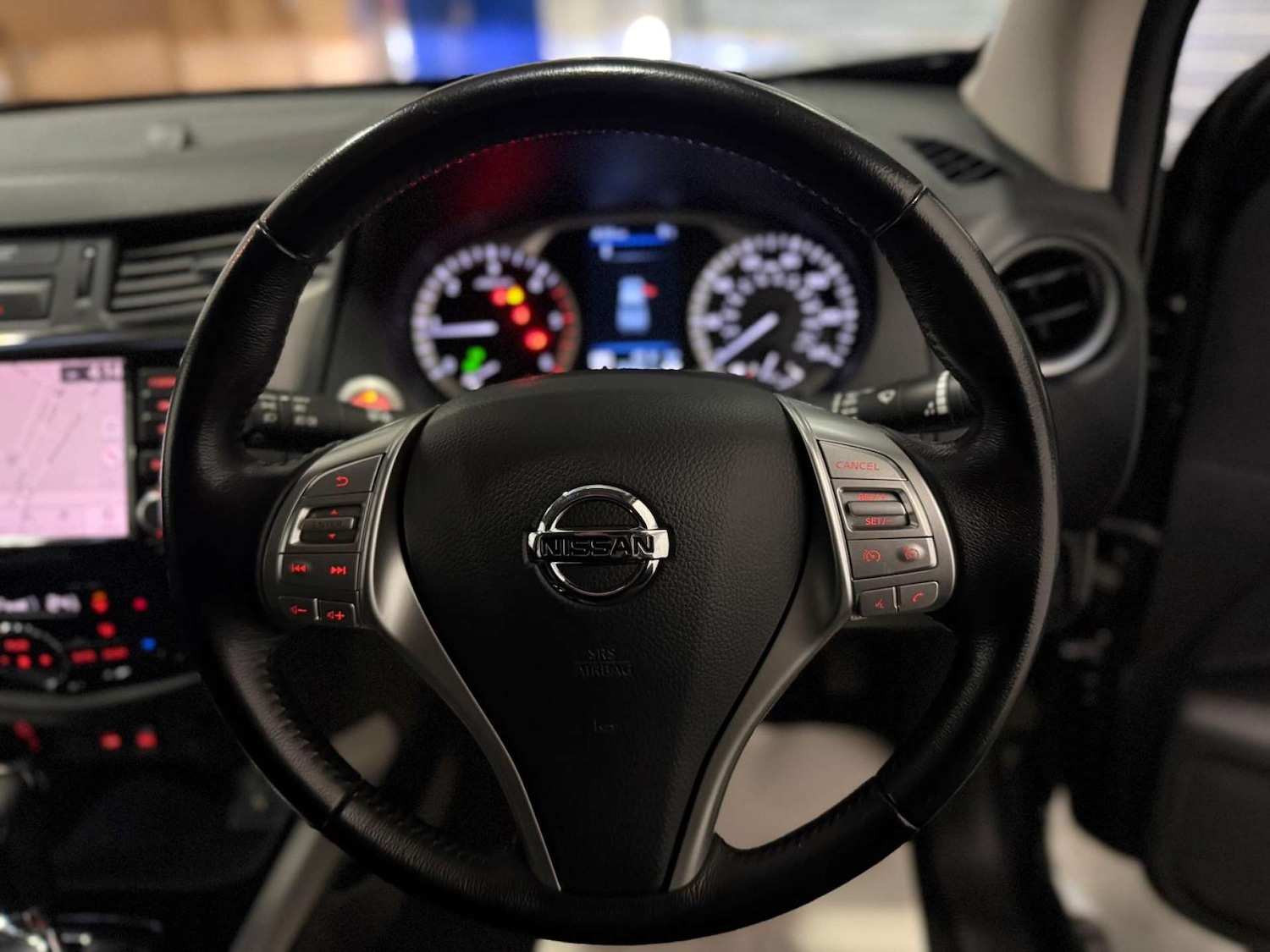 Used Nissan Navara 2020 for sale - 77227830: Photo 13