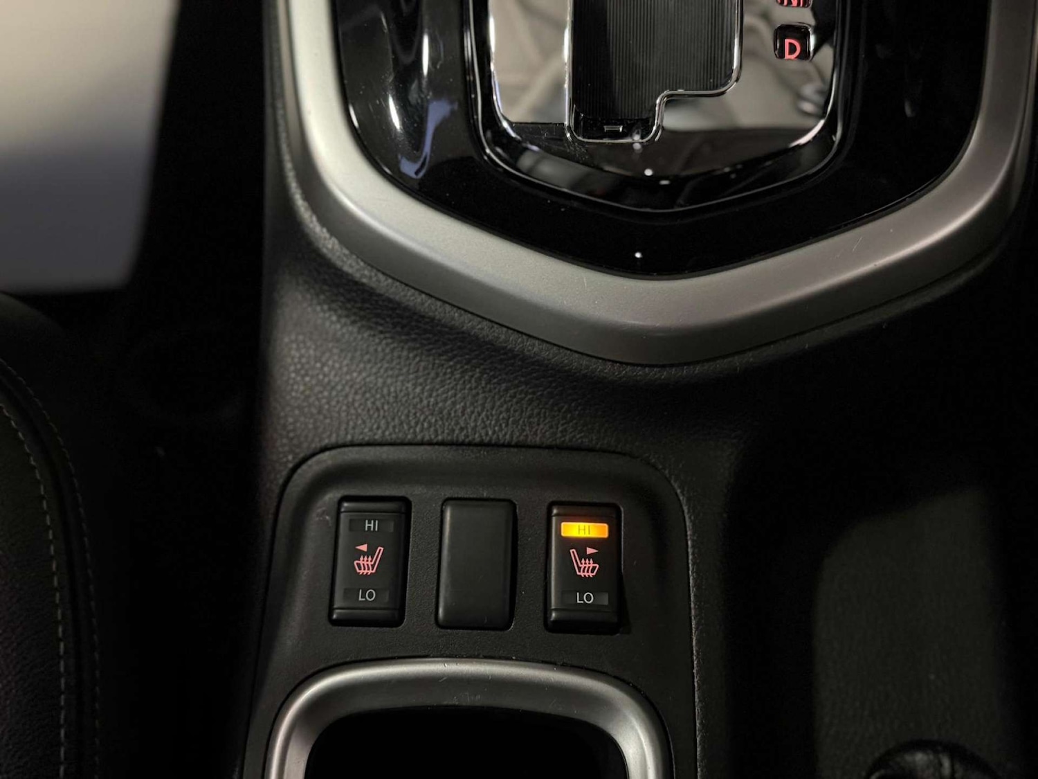 Used Nissan Navara 2020 for sale - 77227830: Photo 20