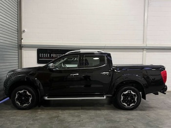 Used Nissan Navara 2020 for sale - 77227830: Photo