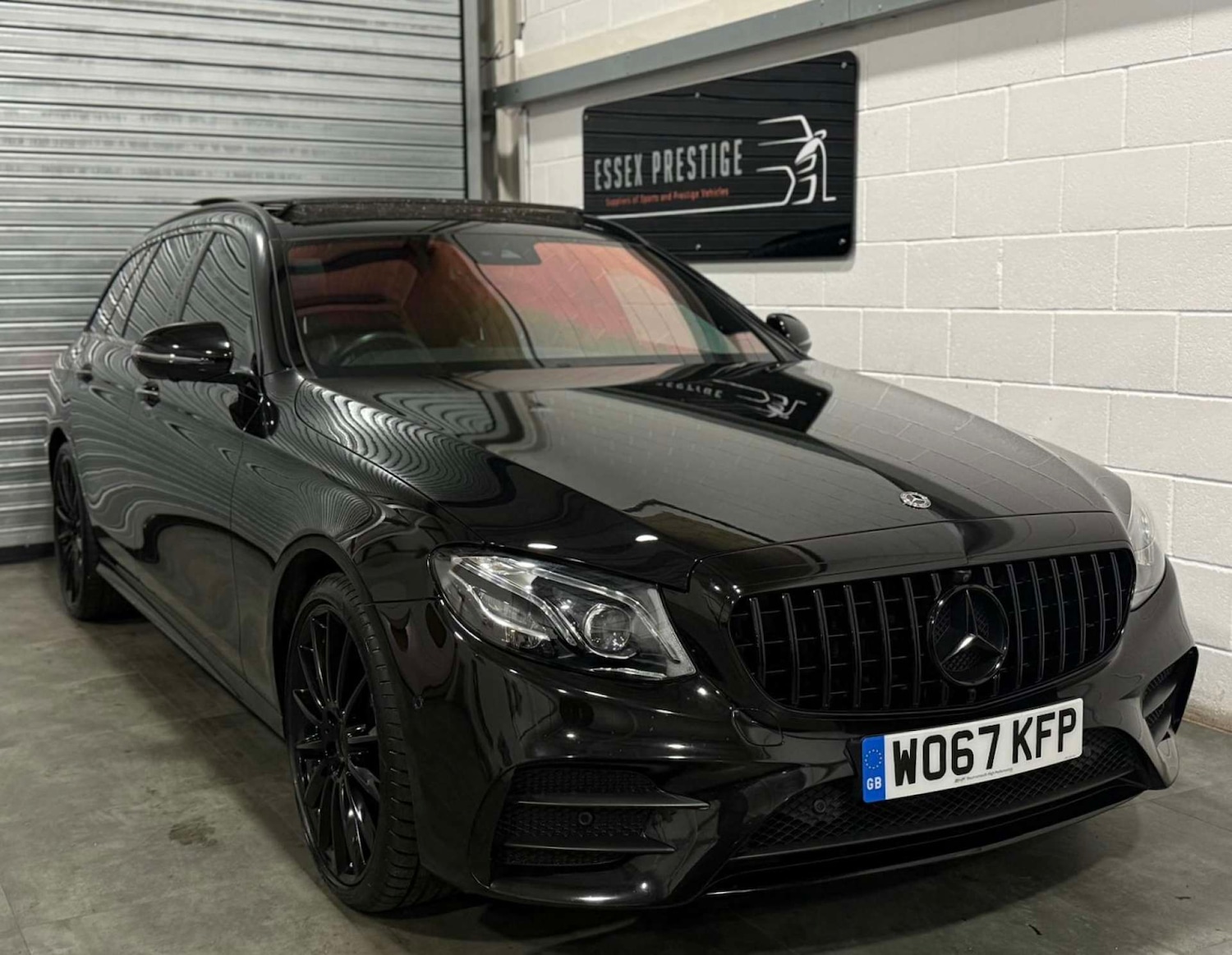 Used Mercedes-Benz E Class 2017 for sale - 76744012: Photo 1