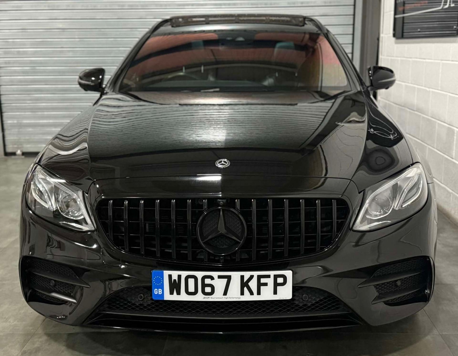 Used Mercedes-Benz E Class 2017 for sale - 76744012: Photo 2